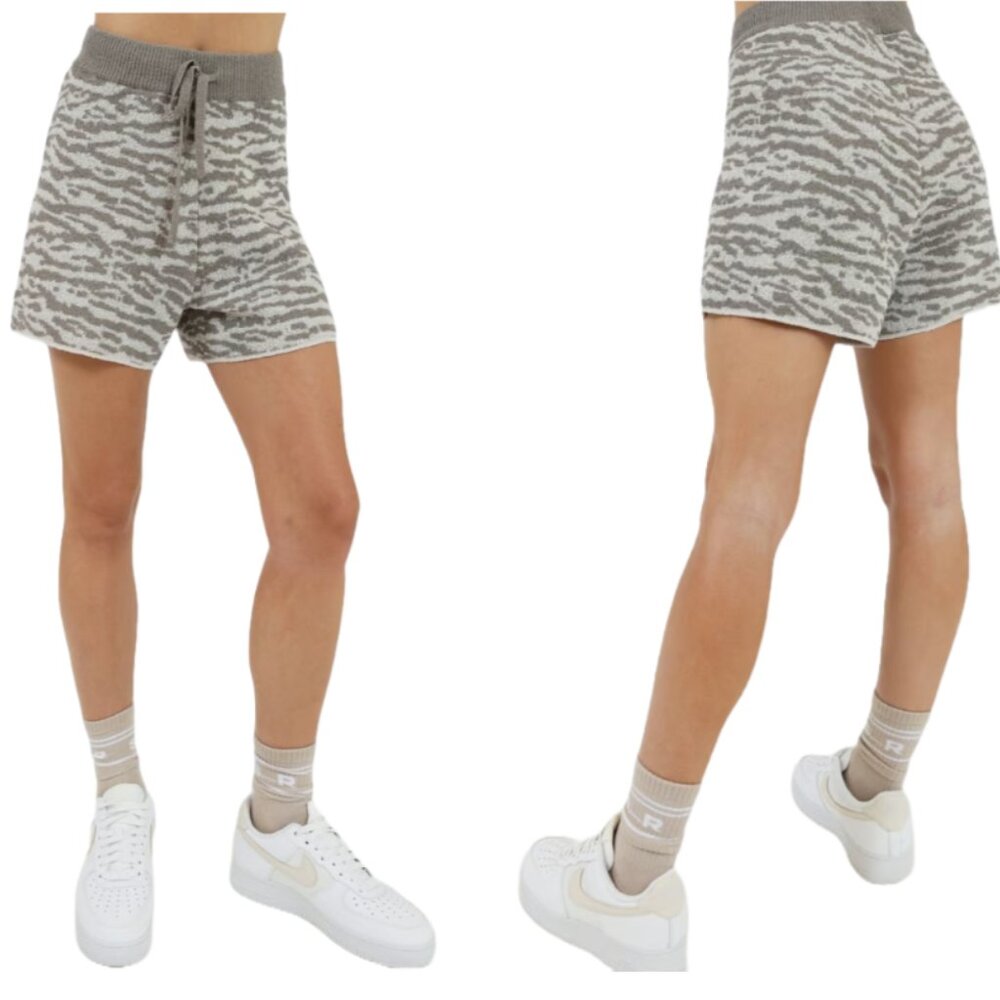 NWT Stylerunner Santo Knit Shorts (Size Medium)